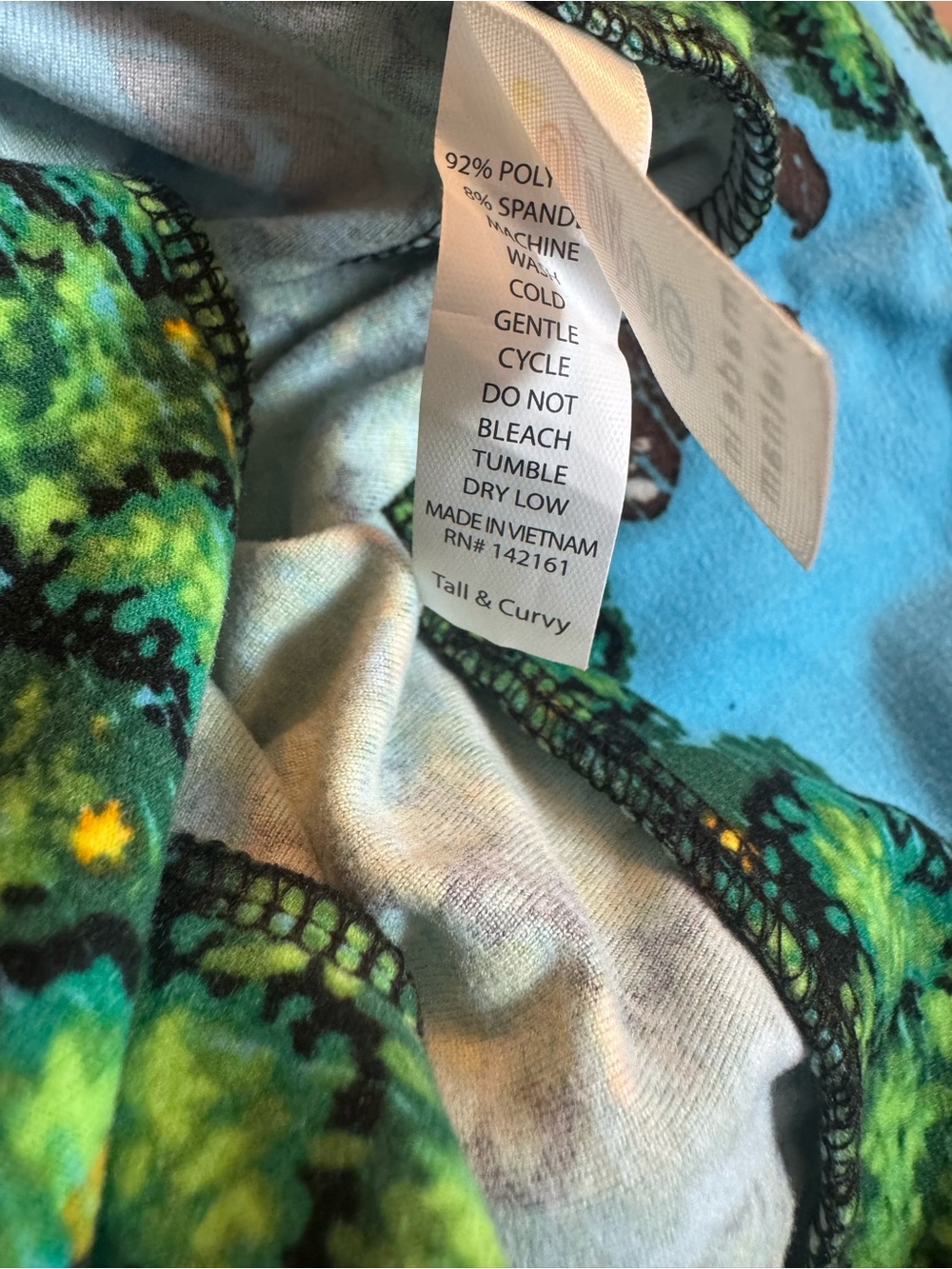 LuLaRoe Mommy And Me Blue Green Hiding Bigfoot Sasquatch Print Leggings TC L/XL - Picture 5 of 8